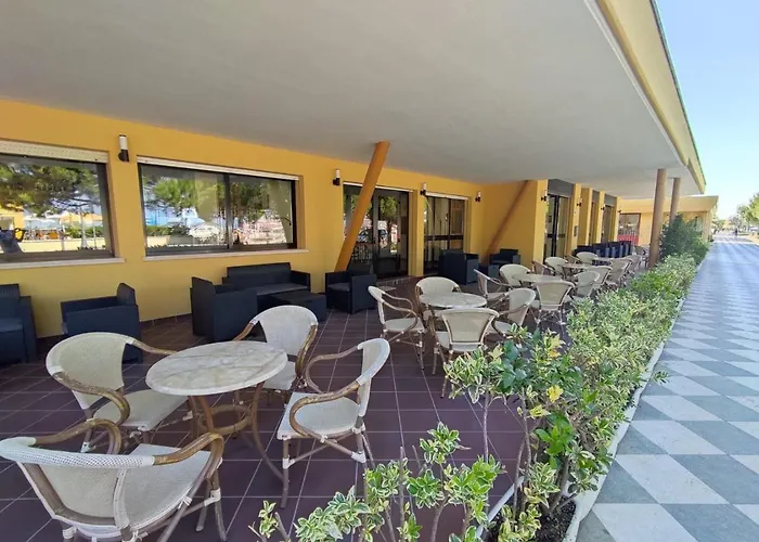 Real تْشيزيناتيكو